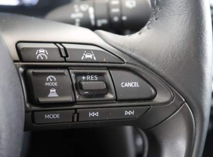 Toyota - Yaris Cross