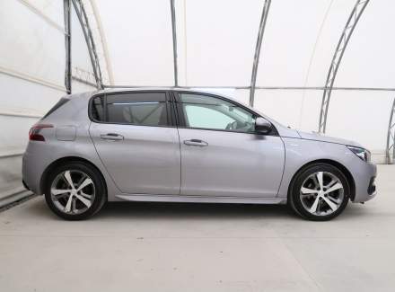 Peugeot - 308