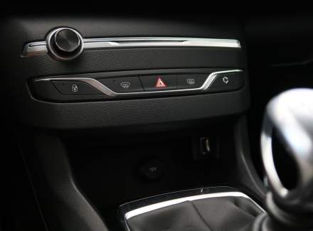 Peugeot - 308