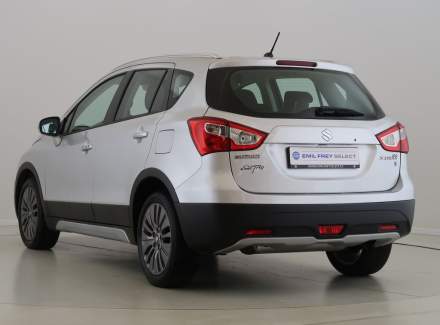 Suzuki - SX4