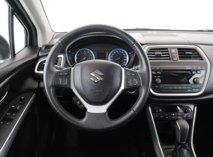 Suzuki - SX4