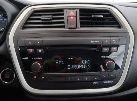 Suzuki - SX4