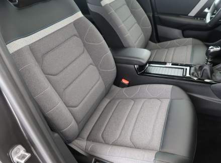 Citroën - C4