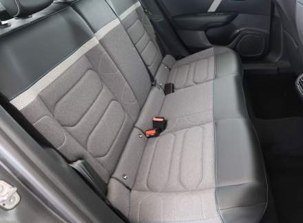 Citroën - C4