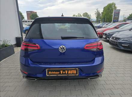 Volkswagen - Golf