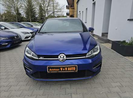 Volkswagen - Golf