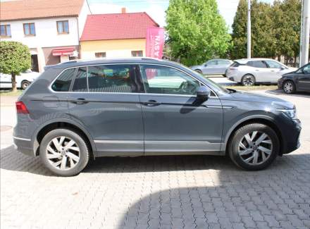 Volkswagen - Tiguan