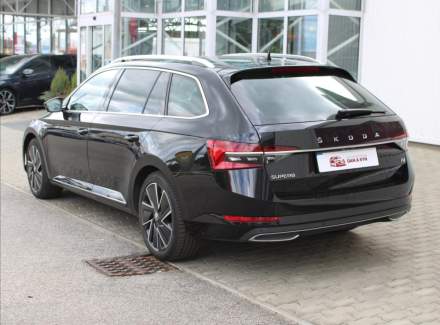 Škoda - Superb