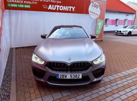BMW - M8