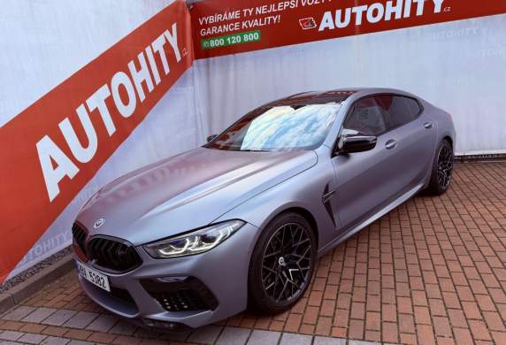 BMW - M8