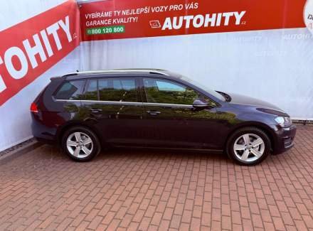Volkswagen - Golf