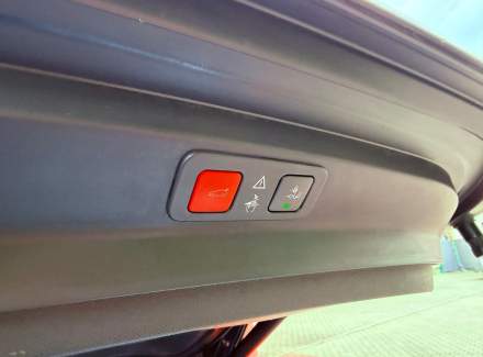 Peugeot - 5008