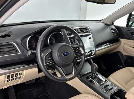 Subaru - Outback