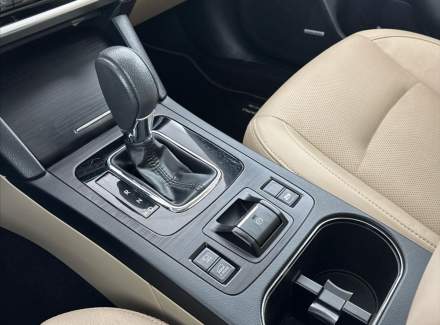 Subaru - Outback