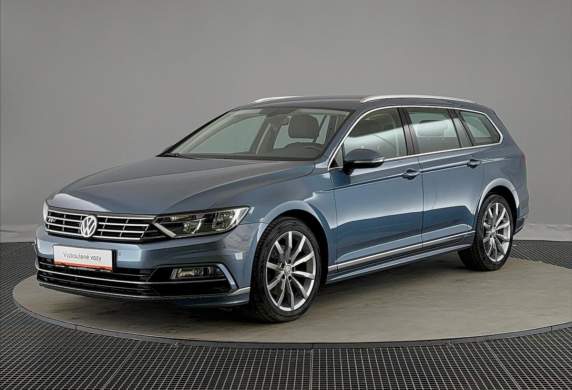 Volkswagen - Passat
