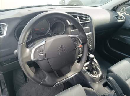 Citroën - C4