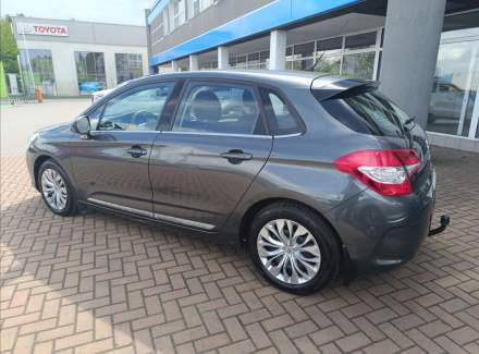 Citroën - C4