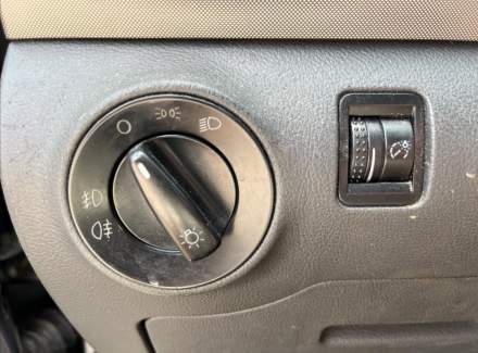 Volkswagen - Sharan