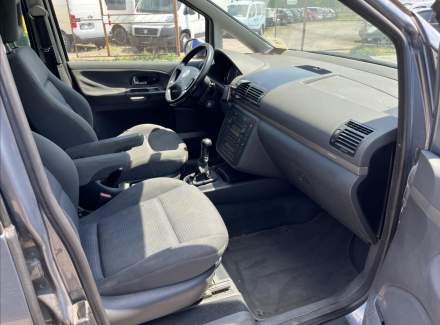 Volkswagen - Sharan