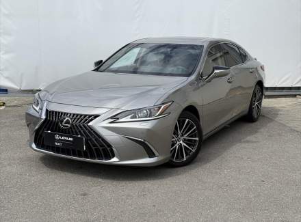 Lexus - ES