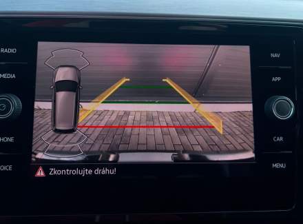 Volkswagen - Passat
