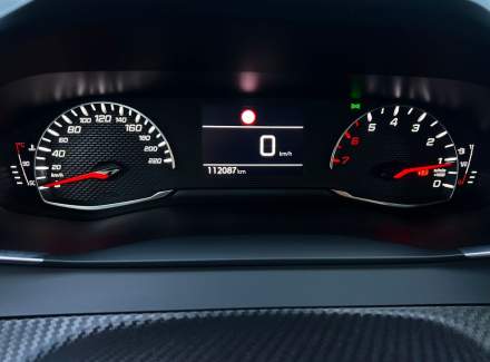 Peugeot - 208