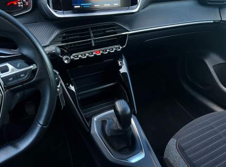 Peugeot - 208