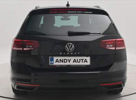 Volkswagen - Passat