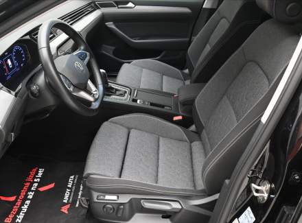 Volkswagen - Passat