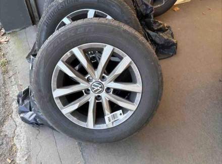 Volkswagen - Passat