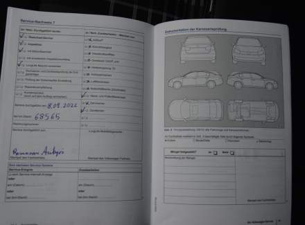 Volkswagen - Golf