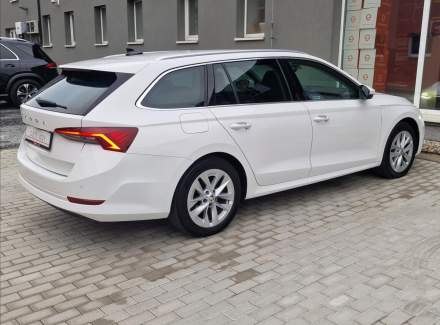 Škoda - Octavia