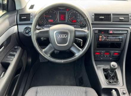 Audi - A4