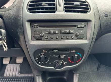 Peugeot - 206