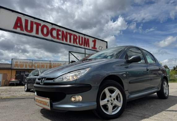 Peugeot - 206