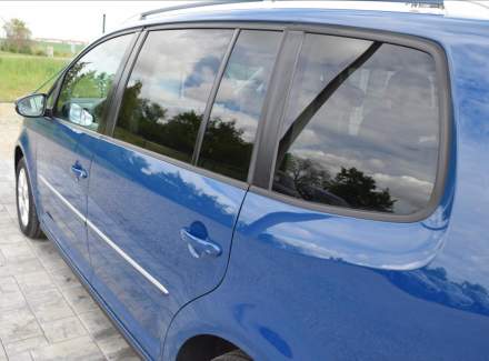 Volkswagen - Touran