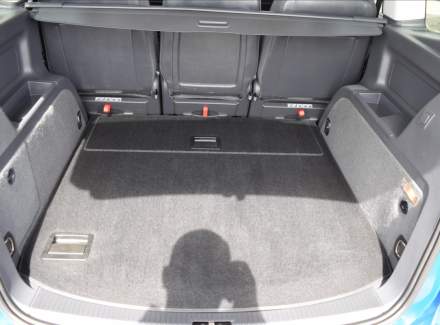 Volkswagen - Touran