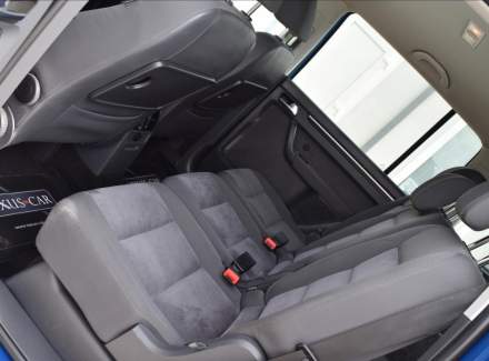 Volkswagen - Touran