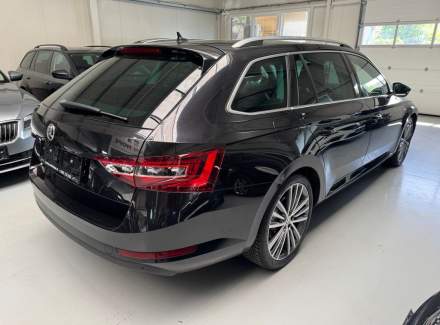 Škoda - Superb