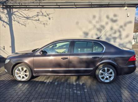Škoda - Superb