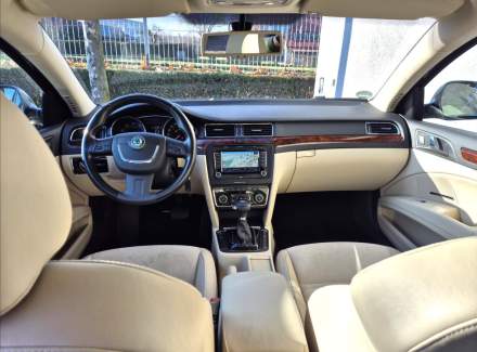 Škoda - Superb