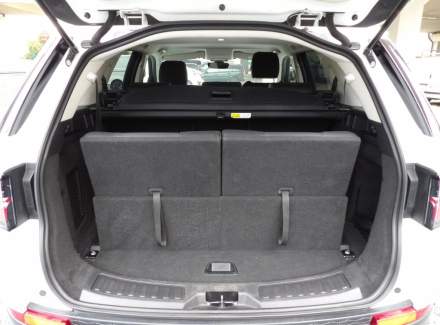 Land Rover - Discovery Sport