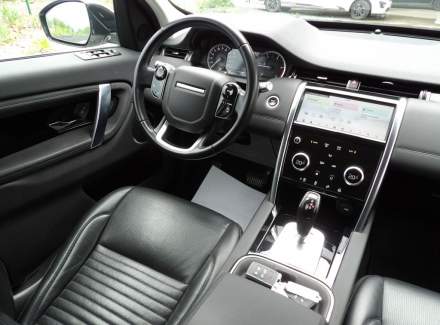 Land Rover - Discovery Sport