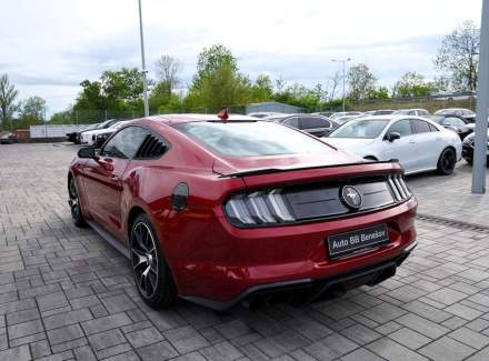 Ford - Mustang