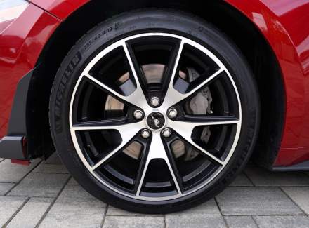 Ford - Mustang