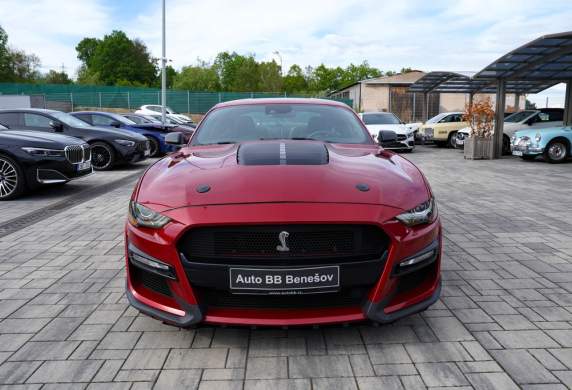 Ford - Mustang