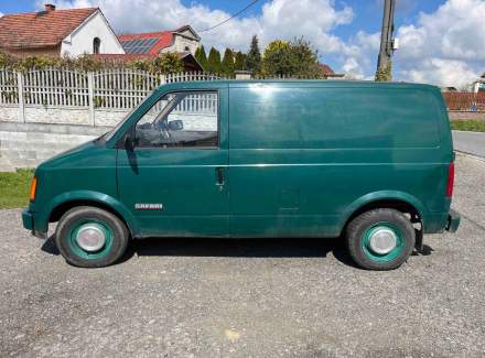 GMC - Safari