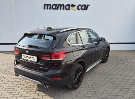 BMW - X1