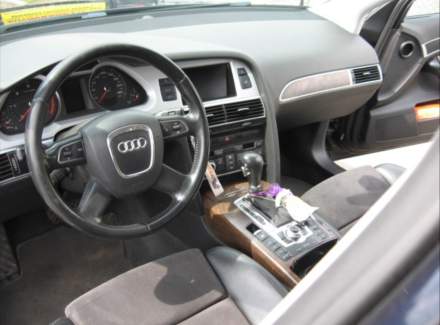 Audi - A6