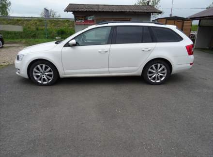 Škoda - Octavia